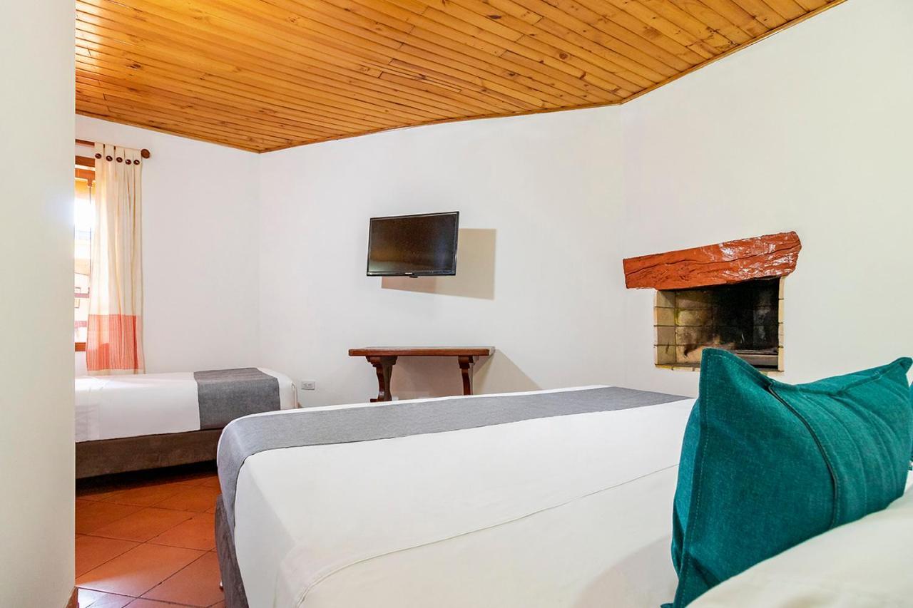 Ayenda Hotel Casona Santa Rosa Chía Dış mekan fotoğraf